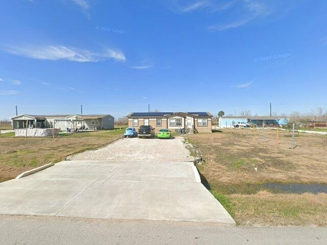 House image located at Alvin, TX 77511