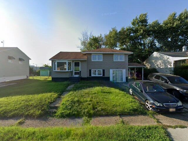 House image located at New Castle, DE 19720