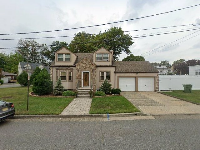 House image located at Linden, NJ 07036