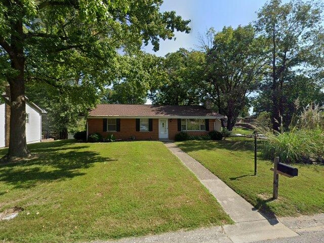House image located at Belleville, IL 62220