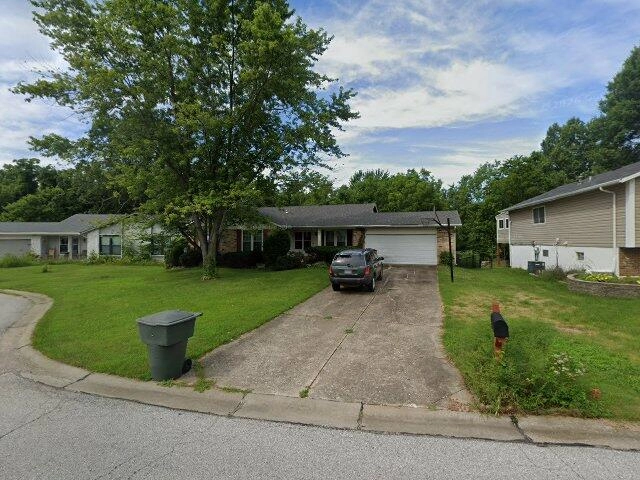House image located at Saint Peters, MO 63376