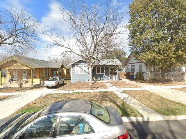 House image located at San Antonio, TX 78201