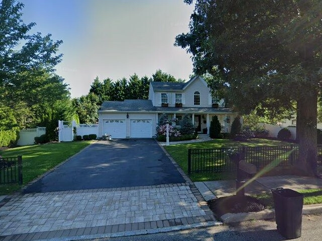 House image located at Holbrook, NY 11741