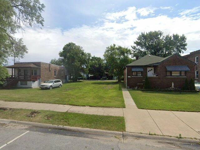 House image located at East Chicago, IN 46312