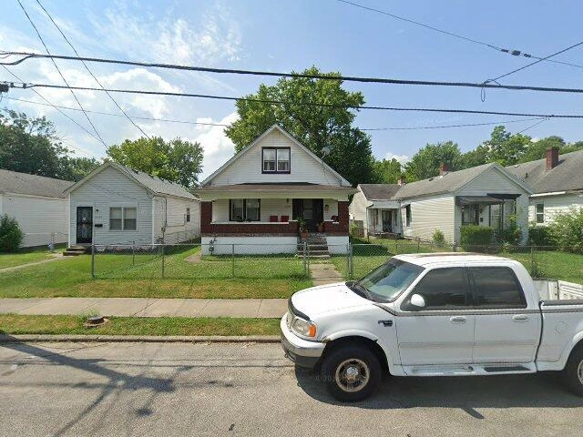 House image located at Louisville, KY 40212