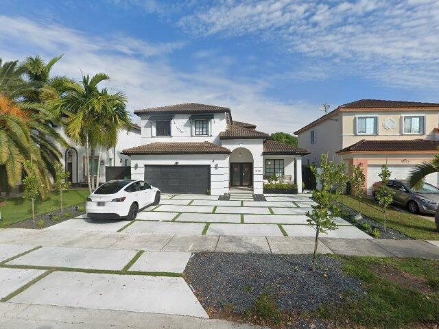 House image located at Miami, FL 33196