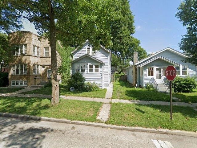 House image located at Evanston, IL 60201