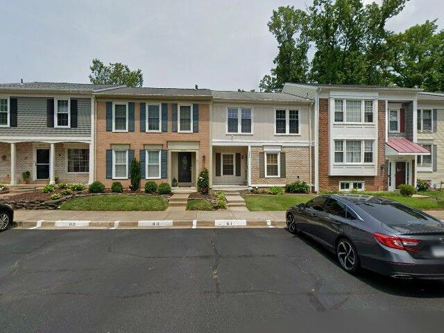 House image located at Fairfax, VA 22032