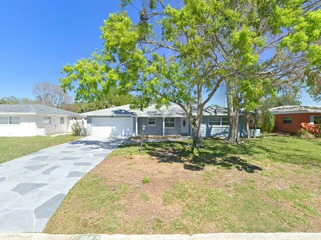 House image located at Seminole, FL 33772