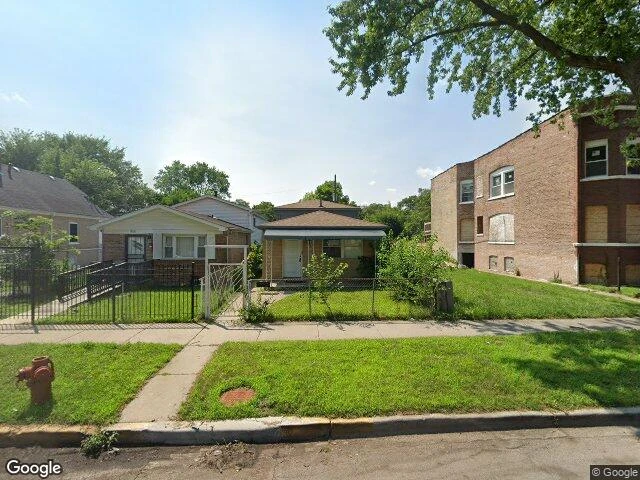 House image located at Chicago, IL 60621