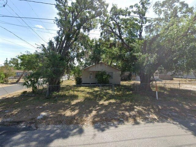 House image located at Plant City, FL 33563