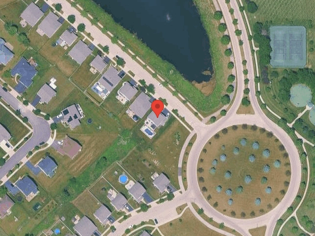 House image located at Elgin, IL 60124