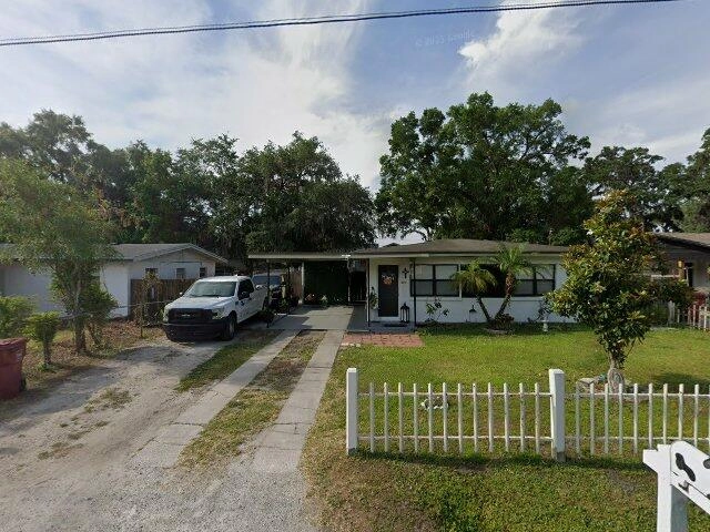 House image located at Plant City, FL 33563