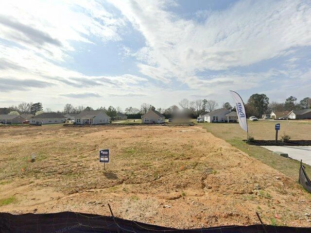 House image located at Clinton, SC 29325