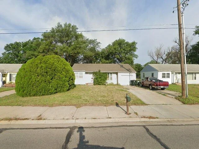 House image located at Hutchinson, KS 67502