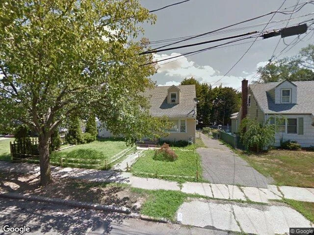 House image located at Farmingdale, NY 11735