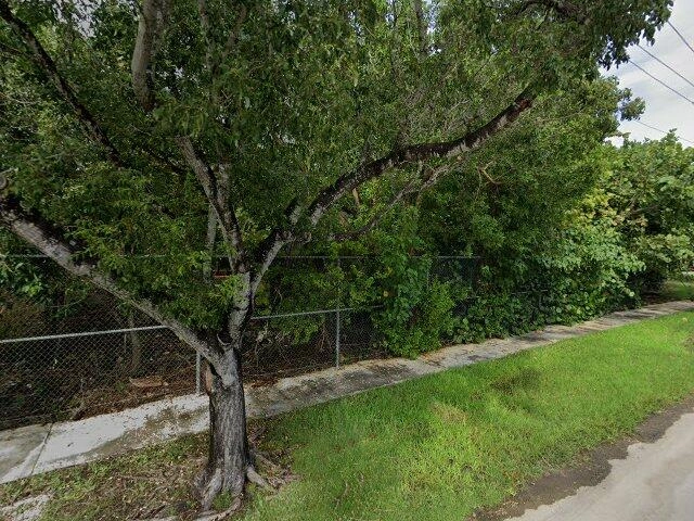 House image located at South Bend, IN 46628