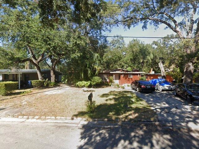 House image located at Tampa, FL 33610