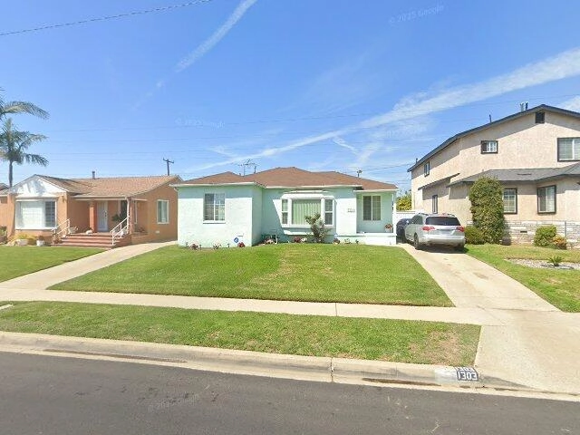 House image located at Compton, CA 90220