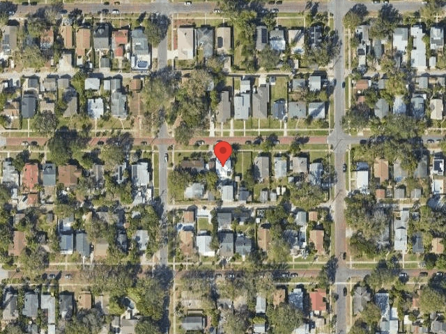 House image located at Saint Petersburg, FL 33713