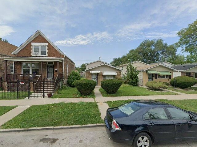 House image located at Chicago, IL 60620