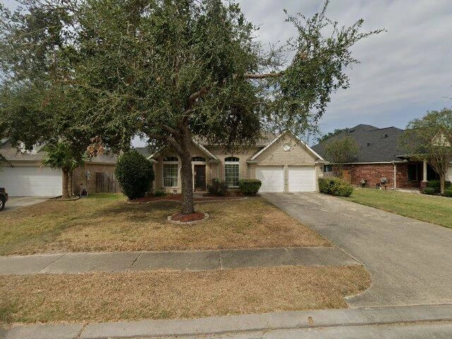 House image located at Houston, TX 77014