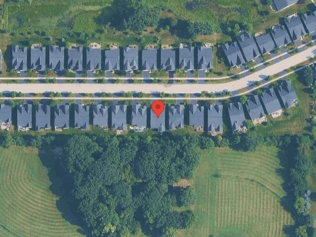 House image located at Aurora, IL 60505