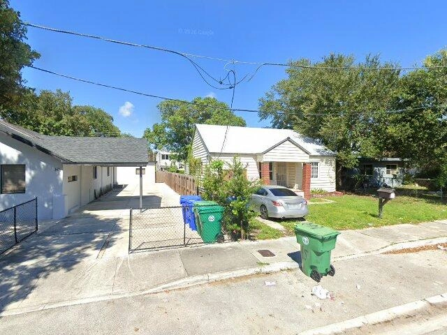 House image located at Miami, FL 33127