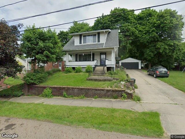 House image located at Barberton, OH 44203