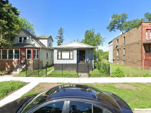 House image located at Chicago, IL 60643