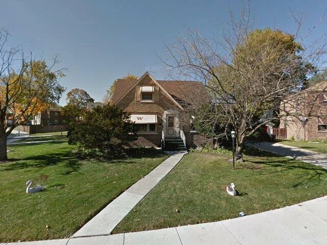 House image located at Chicago, IL 60643