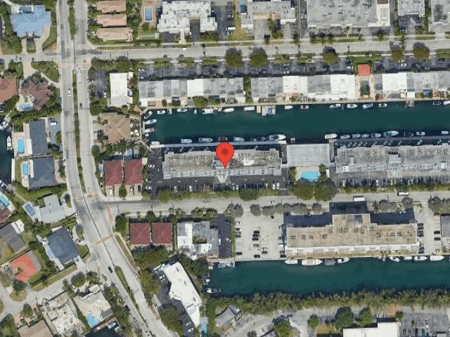 House image located at North Miami Beach, FL 33160