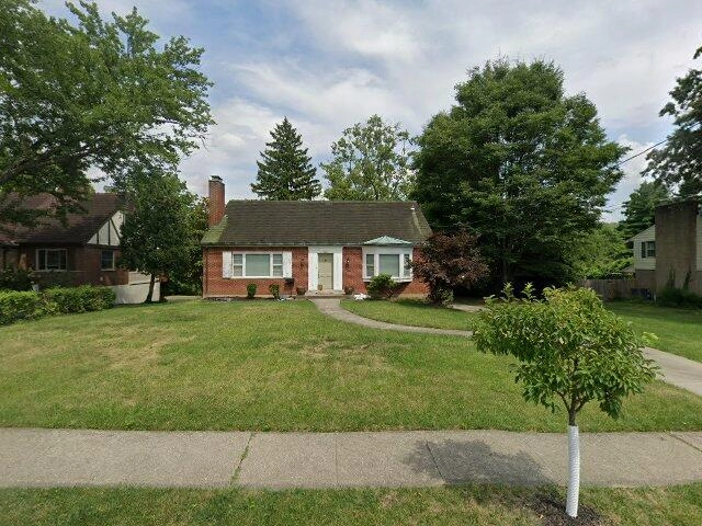 House image located at Cincinnati, OH 45211