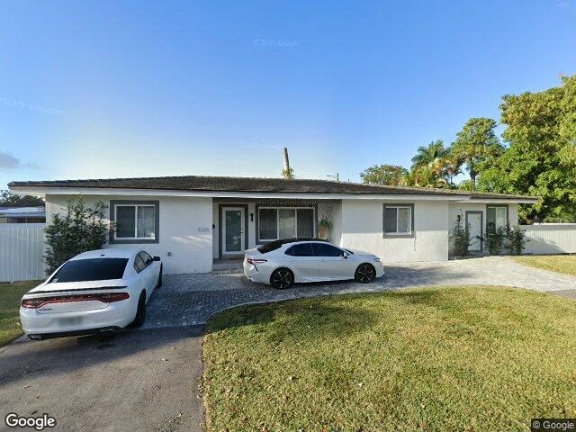 House image located at Miami, FL 33125