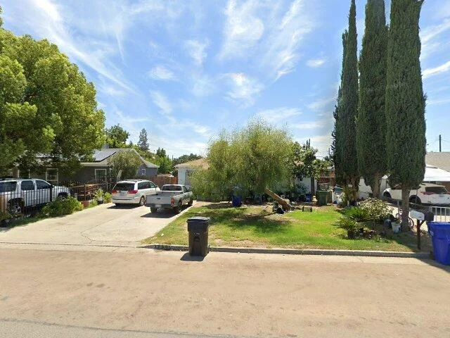 House image located at Orosi, CA 93647