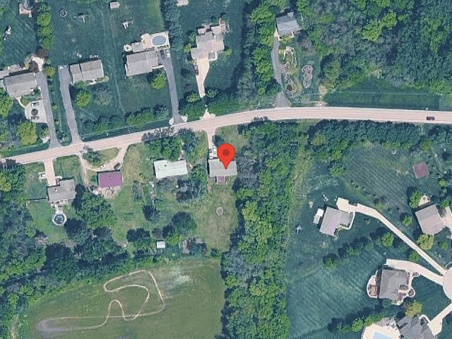 House image located at Waynesville, OH 45068