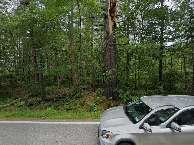 House image located at Hollis, NH 03049