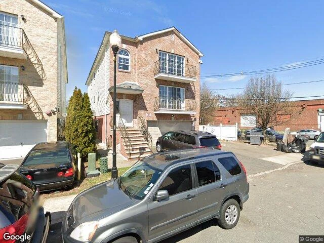 House image located at Newark, NJ 07112