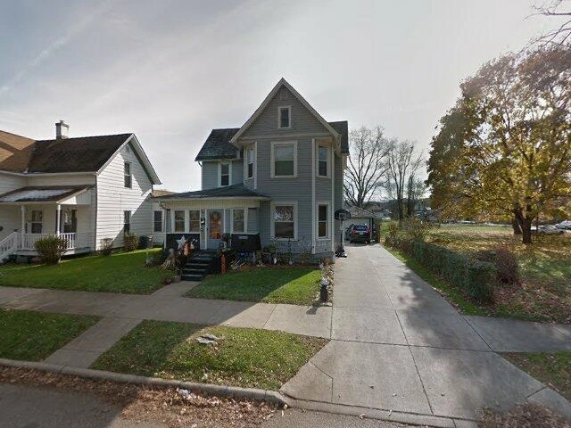 House image located at Newcomerstown, OH 43832