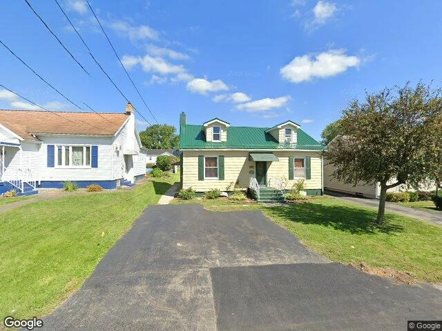 House image located at Masury, OH 44438