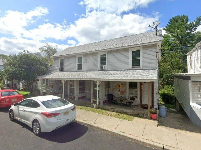 House image located at Hampton, NJ 08827