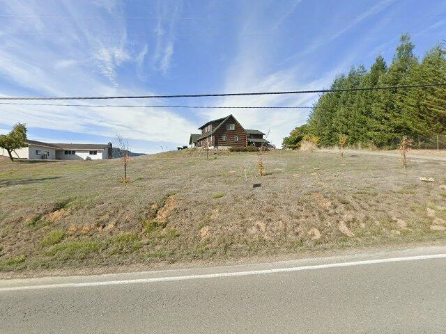 House image located at Garberville, CA 95542