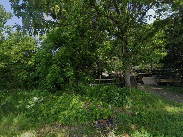 House image located at South Bend, IN 46628