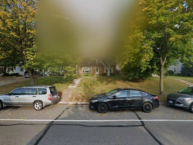 House image located at Minneapolis, MN 55421