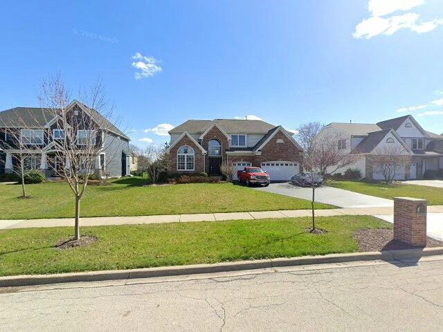 House image located at North Aurora, IL 60542