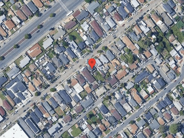 House image located at Oakland, CA 94621