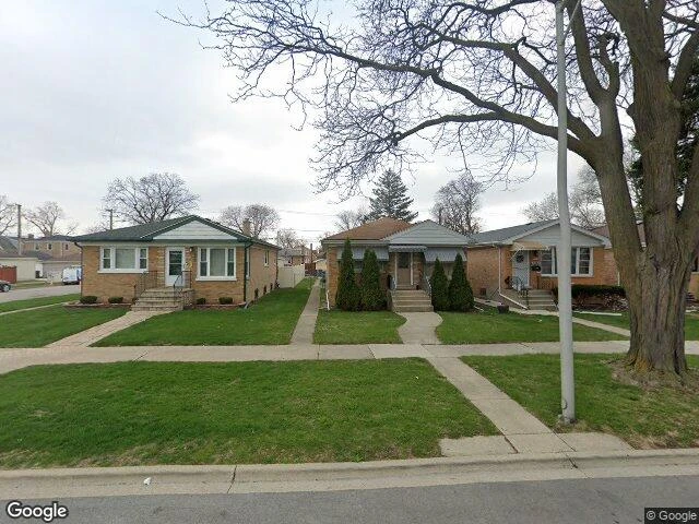 House image located at Bellwood, IL 60104