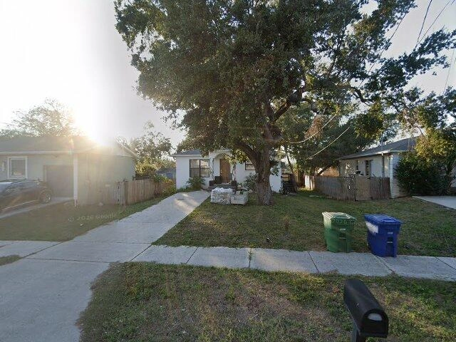 House image located at Tampa, FL 33616