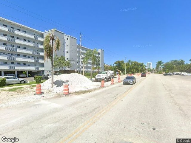 House image located at Hallandale, FL 33009