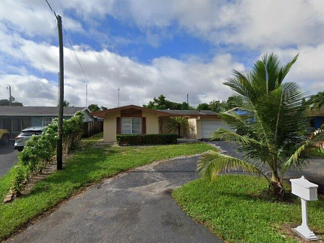 House image located at Hollywood, FL 33023